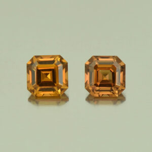 OrangeZircon sq eme cut pair 5.0mm 1.85cts N zn5335