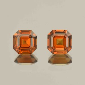 OrangeZircon sq eme cut pair 6.5mm 3.60cts N zn6603