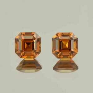 OrangeZircon sq eme cut pair 6.5mm 4.13cts N zn6609