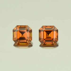 OrangeZircon sq eme cut pair 7.0mm 5.05cts N zn5640