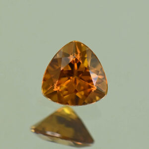 OrangeZircon trill 4.6mm 0.50cts N zn7158