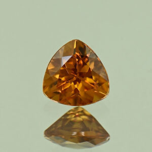 OrangeZircon trill 5.3mm 0.79cts N zn7163