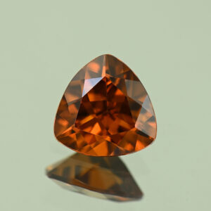OrangeZircon trill 8.0mm 2.34cts N zn7181