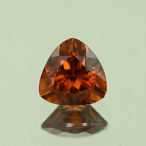 OrangeZircon trill 8.1mm 2.78cts N zn7182
