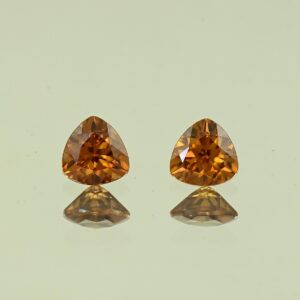 OrangeZircon trill pair 5.5mm 1.78cts N zn4172