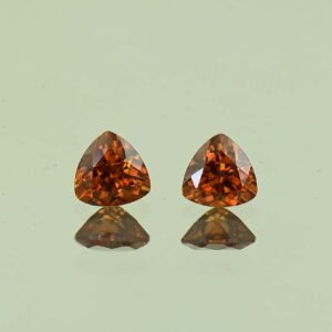 OrangeZircon trill pair 5.5mm 1.81cts N zn4170