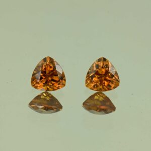 OrangeZircon trill pair 5.5mm 1.91cts N zn4173