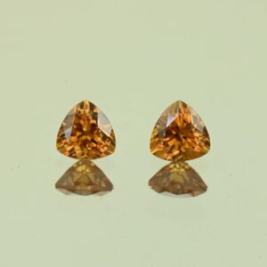 OrangeZircon trill pair 5.5mm 1.93cts N zn4169