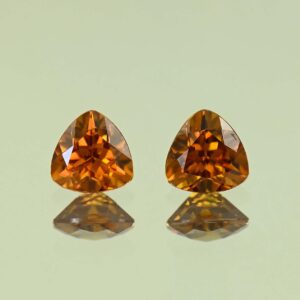 OrangeZircon trill pair 6.7mm 3.09cts N zn4188