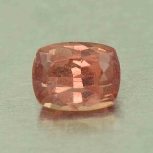 PadOrangeSapphire cush 5.7x4.6mm 0.84cts N sa836