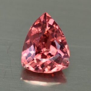 PeachSpinel drop trill 6.7x5.3mm 0.90cts sp466