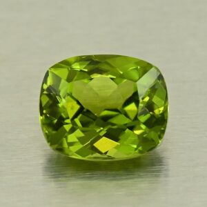 Peridot cush 7.8x6.5mm 1.93cts N pe101
