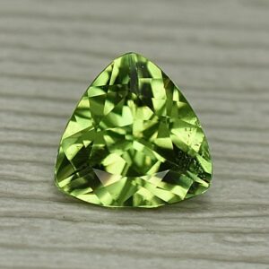 Peridot trillion 7.0mm 1.21cts pe114 SOLD