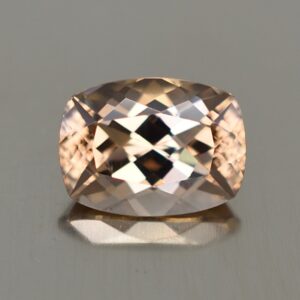 PinkChampagneZircon cush 8.1x6.0mm 2.11cts N zn2713