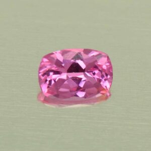 PinkSpinel cush 4.7x3.3mm 0.26cts N sp816