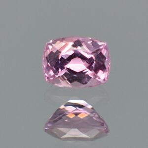 PinkSpinel cush 5.2x4.0mm 0.55cts sp417