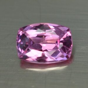 PinkSpinel cush 6.9x5.0mm 0.88cts sp435