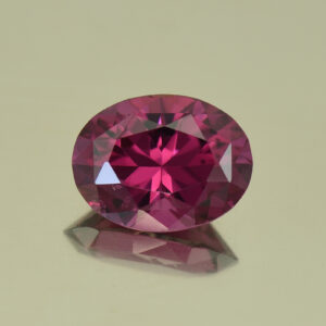 PinkSpinel oval 10.73x8.27x5.66mm 3.23cts N sp677