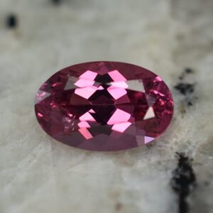 PinkSpinel oval 8.3x5.4mm 1.35cts sp420
