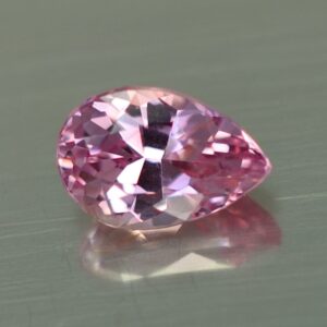PinkSpinel pear 7.7x5.1mm 1.21cts sp459