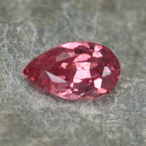 PinkSpinel_pearshape_9.4x5.6mm_1.56cts_sp151.jpg