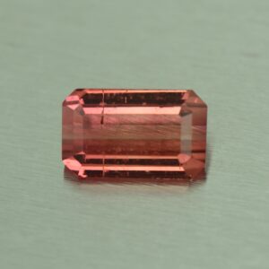 PinkTourmaline eme cut 10.4x6.4mm 2.33cts H tm289