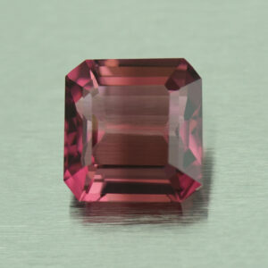 PinkTourmaline eme cut 8.3x8.1mm 2.61cts N tm1565