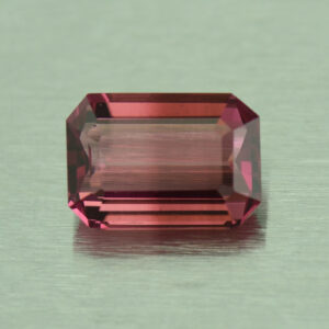 PinkTourmaline eme cut 8.7x6.2mm 1.89cts N tm1560