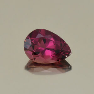 PinkTourmaline pear 10.0x7.0mm 1.98cts H tm653