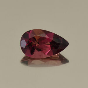 PinkTourmaline pear 11.5x6.3mm 1.68cts N tm721