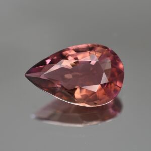 PinkTourmaline pear 17.6x11.1mm 7.39cts H tm919