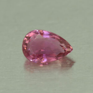PinkTourmaline pear 9.0x5.8mm 1.47cts H tm1613