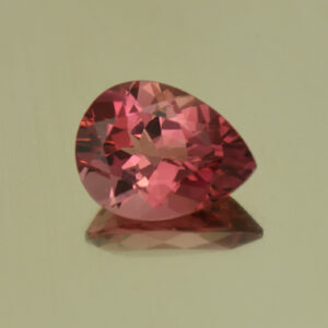 PinkTourmaline pear 9.1x7.0mm 1.59cts N tm638