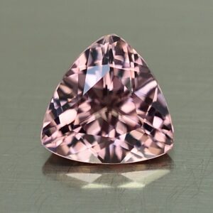 PinkZircon trill 7.7mm 2.23cts N zn3158