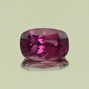PurpleGarnet cush 5.9x4.0mm 0.63cts N pl940