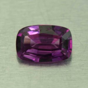 PurpleGarnet cush 8.4x5.6mm 1.43cts N pl684