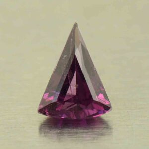 PurpleGarnet drop trill 6.5x5.0mm 0.50cts N pl320