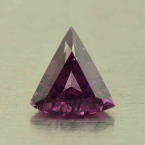 PurpleGarnet drop trill 6.8x6.4mm 0.73cts N pl417