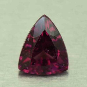 PurpleGarnet drop trill 7.5x6.2mm 1.28cts N pl258