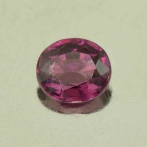 PurpleGarnet oval 6.2x5.5mm 0.85cts N pl300