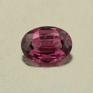 PurpleGarnet oval 6.7x4.8mm 0.76cts N pl311