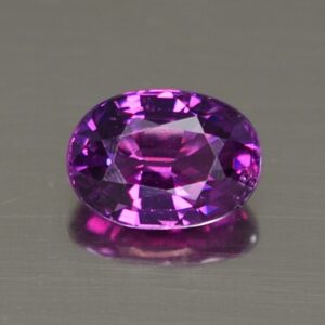 PurpleGarnet oval 7.3x5.2mm 1.37cts pl101