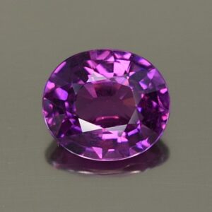 PurpleGarnet oval 7.7x6.7mm 1.72cts pl108