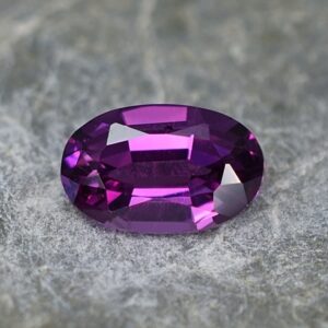 PurpleGarnet oval 7.8x5.0mm 1.02cts pl272