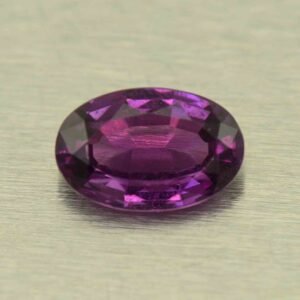 PurpleGarnet oval 8.0x5.3mm 1.14cts N pl401