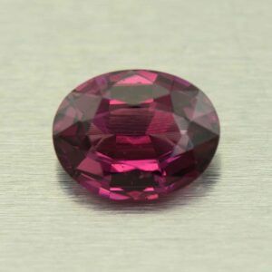 PurpleGarnet oval 8.2x6.3mm 1.59cts N pl238