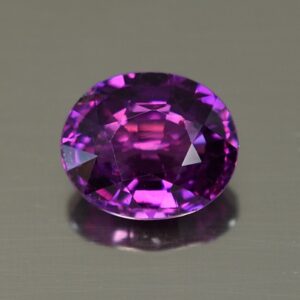 PurpleGarnet oval 8.5x7.1mm 2.30cts pl127