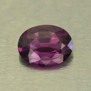 PurpleGarnet oval 8.9x6.6mm 1.38cts N pl666