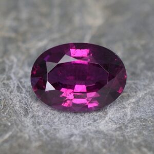 PurpleGarnet oval 9.9x7.1mm 2.96cts pl222