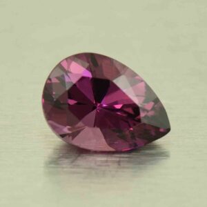 PurpleGarnet pear 7.2x5.1mm 0.93cts N pl357